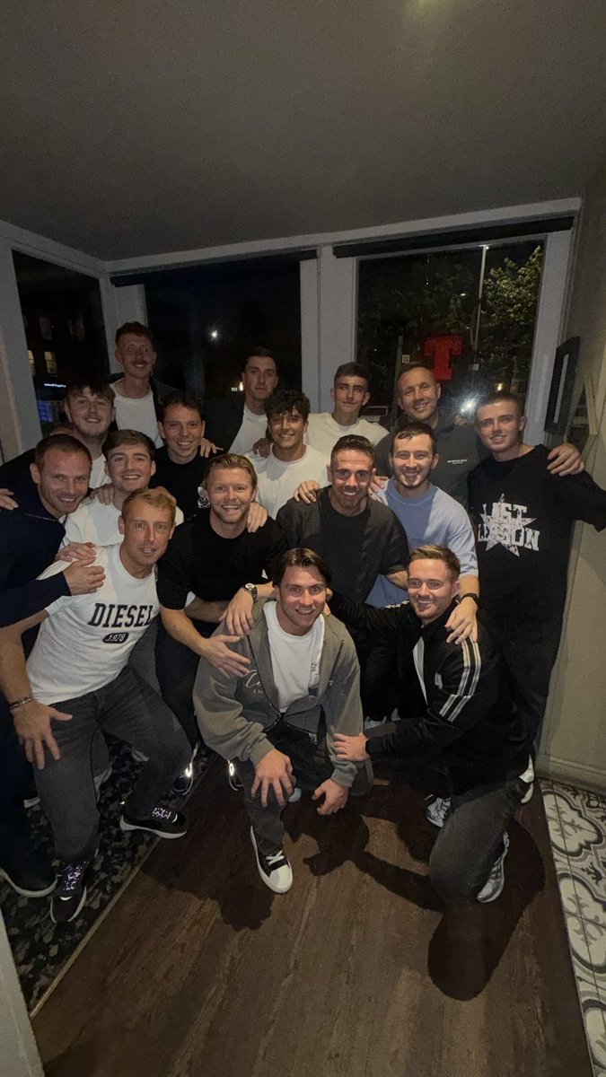 Vale of Clyde FC tweet media