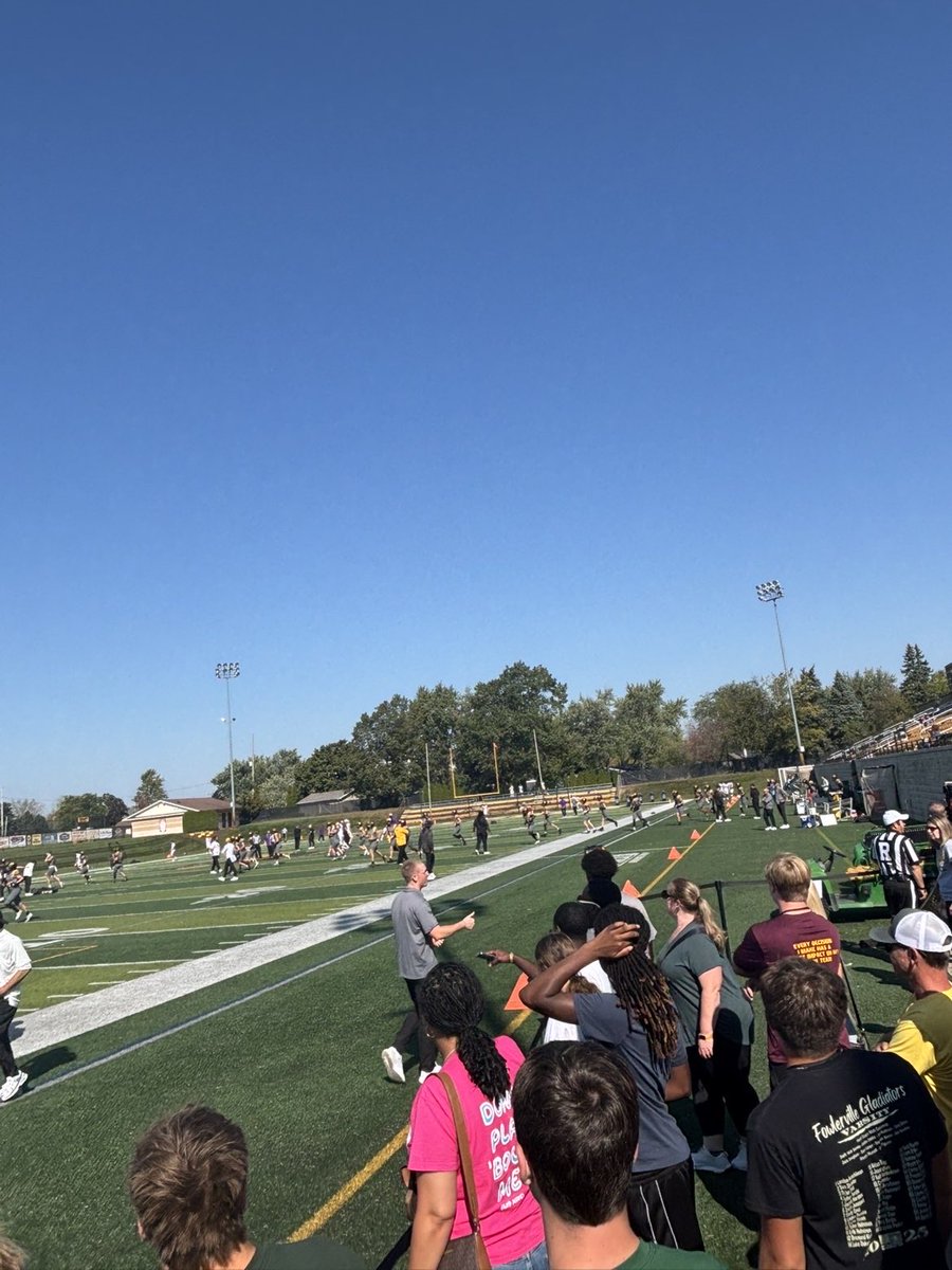 EliSmith_5's tweet photo. Had a great visit at @AdrianCollegeFB. Thank you @JebPalka for the hospitality and a great time! @Coach_Ty_Palka. @Coach_Palka https://t.co/aE5MZwfYXD