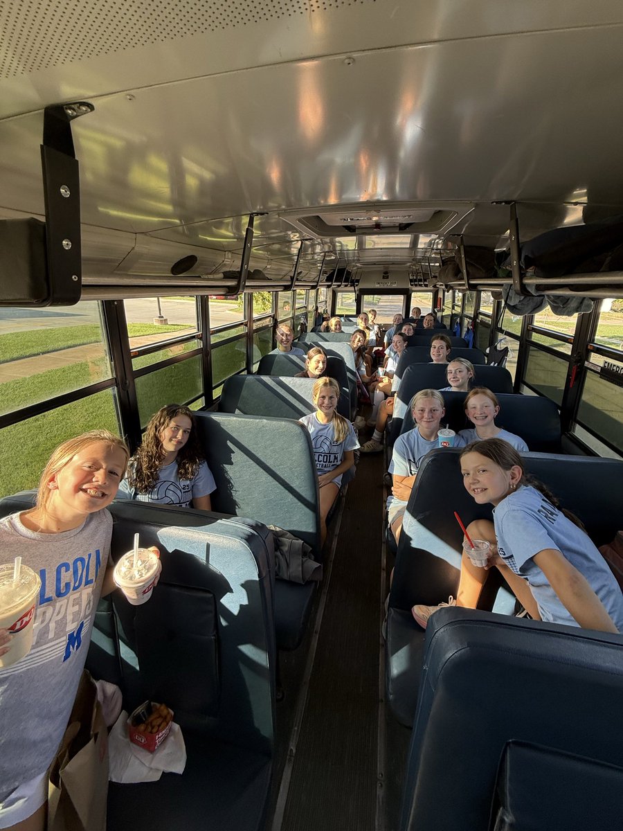 Gritty 3rd place finish at the Columbus Classic. Great win over #1 Norfolk Catholic to finish up the tourney. 
✅ 2-0 Columbus Scotus 
✅ 2-0 Ord
❎ 0-2 Lakeview 
✅ 2-1 Norfolk Catholic 

#nebpreps