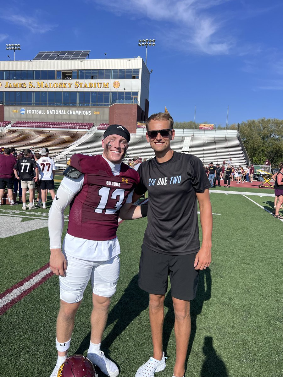 612 Quarterbacks tweet media