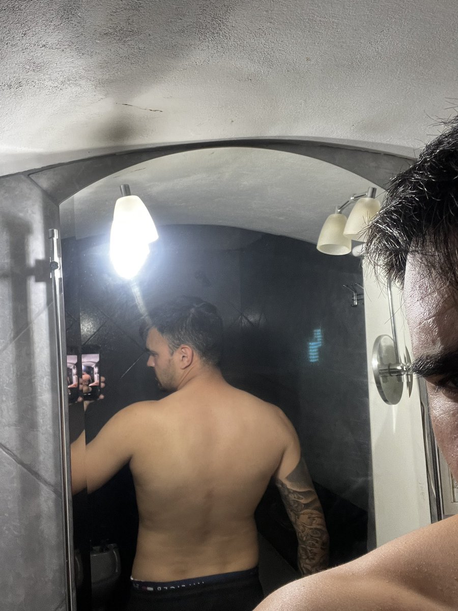 𝕆𝕟𝕝𝕪 𝔼𝕟𝕫𝕚𝕠 𝔹𝕝𝕒𝕔𝕜 🇦🇷 (@emanblacky) on Twitter photo 