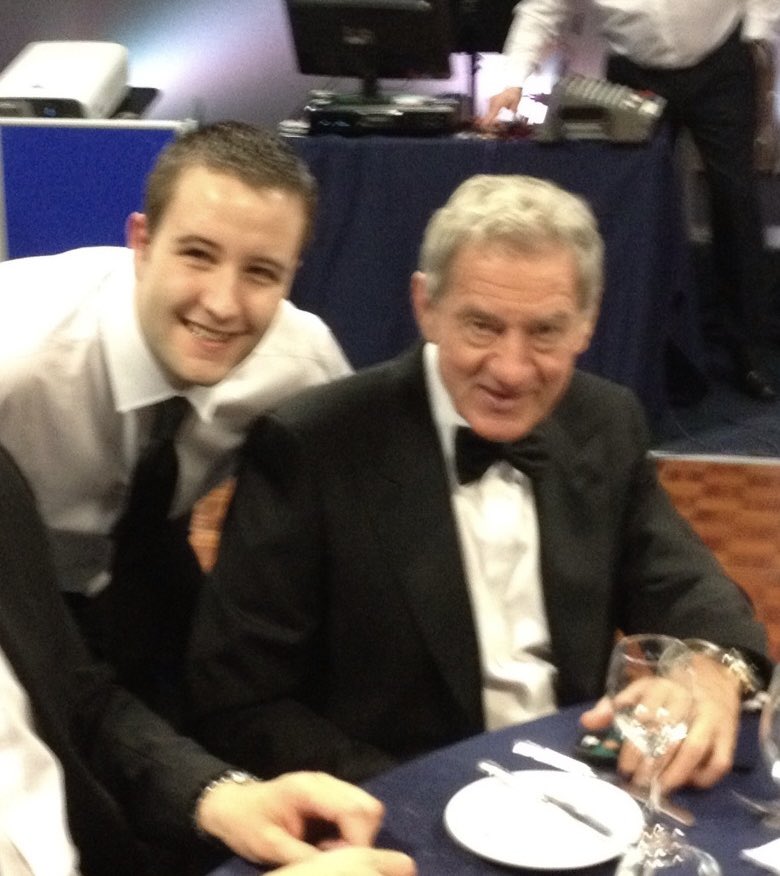 leeSWFCbrown's tweet photo. Хвала, and RIP Mr Мandaric #WAWAW #SWFC https://t.co/RCkeGifJz2