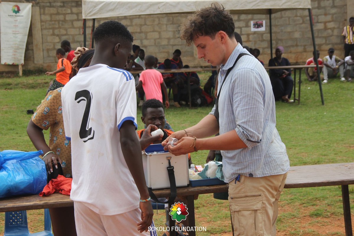 SokoloFoundatio's tweet photo. WORLD ALCOHOL-FREE DAY CELEBRATION A SUCCESS 

We're thrilled to share that our World Alcohol-Free Day event was an incredible success. Over 400 youths from Kawempe and beyond joined us for an action-packed day of sports, games, and awareness about the dangers of alcohol consump https://t.co/rd4kxU951W