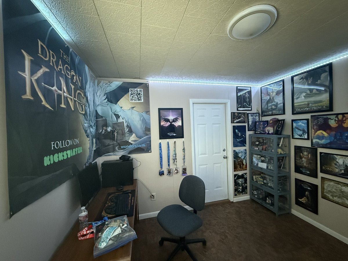 Chicken - #GiveUsTheSaga tweet media