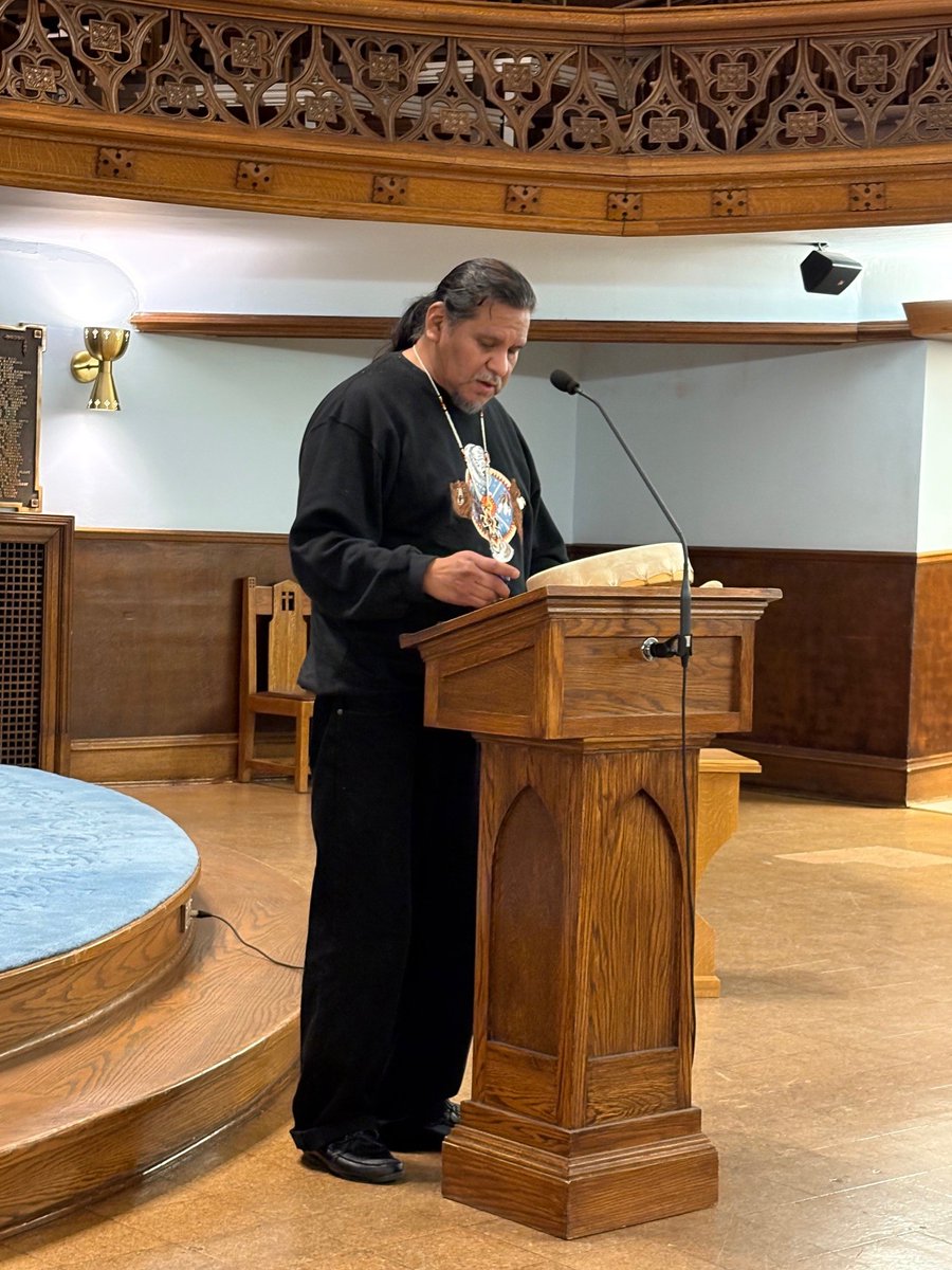 CalgaryGrace's tweet photo. ✨ On Sept 21, we gathered for Evening Grace: Grace in Relationship with Rev. Tony Snow, reflecting on Land 🌎✝️

🎶 Next up: Songs of Thanksgiving
📅 Sun, Oct 5 | 6pm | Grace Sanctuary
Led by Okwayi Obang &amp; the Anuak Community. All are welcome!

#GraceYYC #EveningGrace https://t.co/qvExTTfwxF