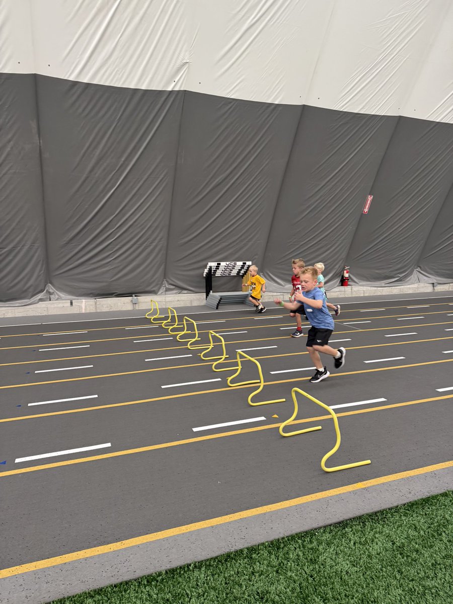 @Wscxctf thank you for the fun youth track meet in the bubble today. My grandson had a blast competing today. Look forward to the next 1. Our hurdler Breylee working with Zay to get him ready for the hurdles. #playforthepaw