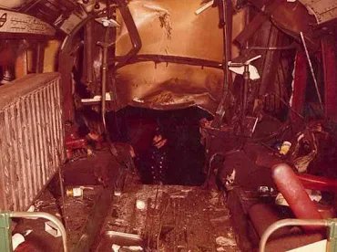 kerryborth's tweet photo. @DoomsdayPodcast 
The Moorgate tube crash occurred on 28 February 1975 at 8:46 am on the London Underground's Northern City Line; 43 people died and 74 were injured after a train failed to stop at the line's southern terminus, Moorgate station, and crashed into its end wall. https://t.co/Btasb4hXwT