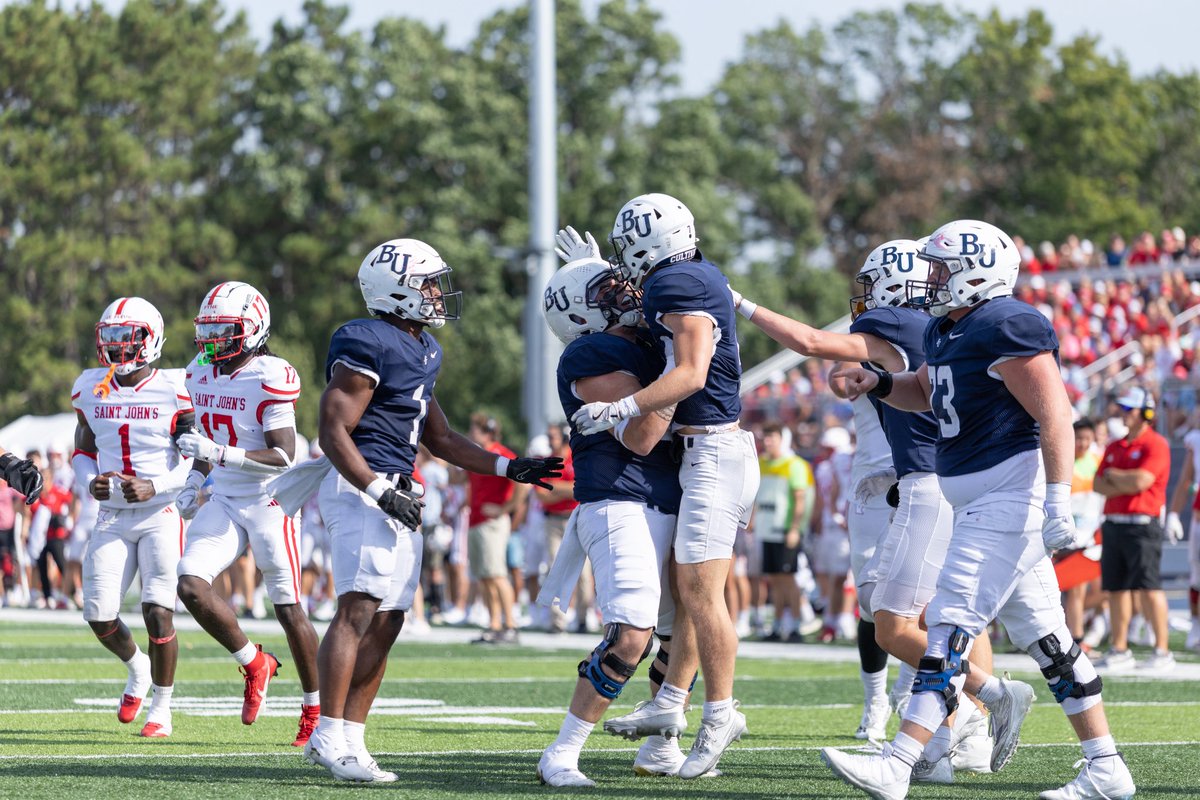 BethelRoyals's tweet image. M 🏈 | 4-0 😤🔥 Down go the No. 4 Johnnies.

📸 @nklokphoto