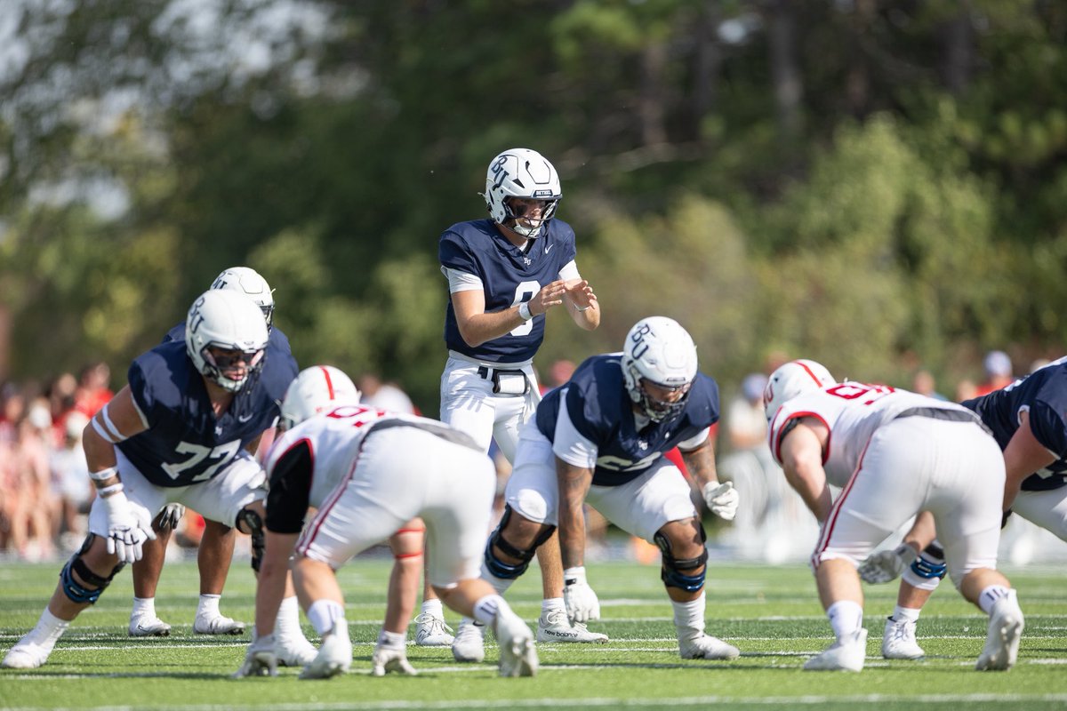 BethelRoyals's tweet image. M 🏈 | 4-0 😤🔥 Down go the No. 4 Johnnies.

📸 @nklokphoto
