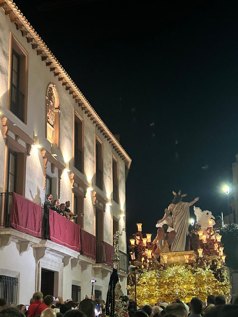 🎶🤍 Estamos viviendo un momento para el recuerdo... ¡Las voces de Los Cantores de Híspalis ante la imagen del Señor de la Resurrección!

Inolvidable...

<a href="/HdadResurrecion/">Resurrección y Amor</a>

#PasiónDeLinares