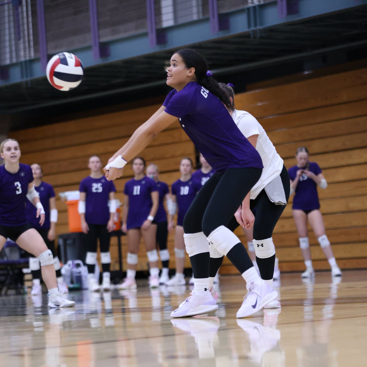 GC_MapleLeafs's tweet image. After a win over Stephens College to start the Trolls Invite at Trinity Christian College, the GC women&apos;s volleyball team lost both matches on day two of the tournament. Goshen&apos;s eight aces in the first match were their most since August 30.

goleafs.net/news/2025/10/4…