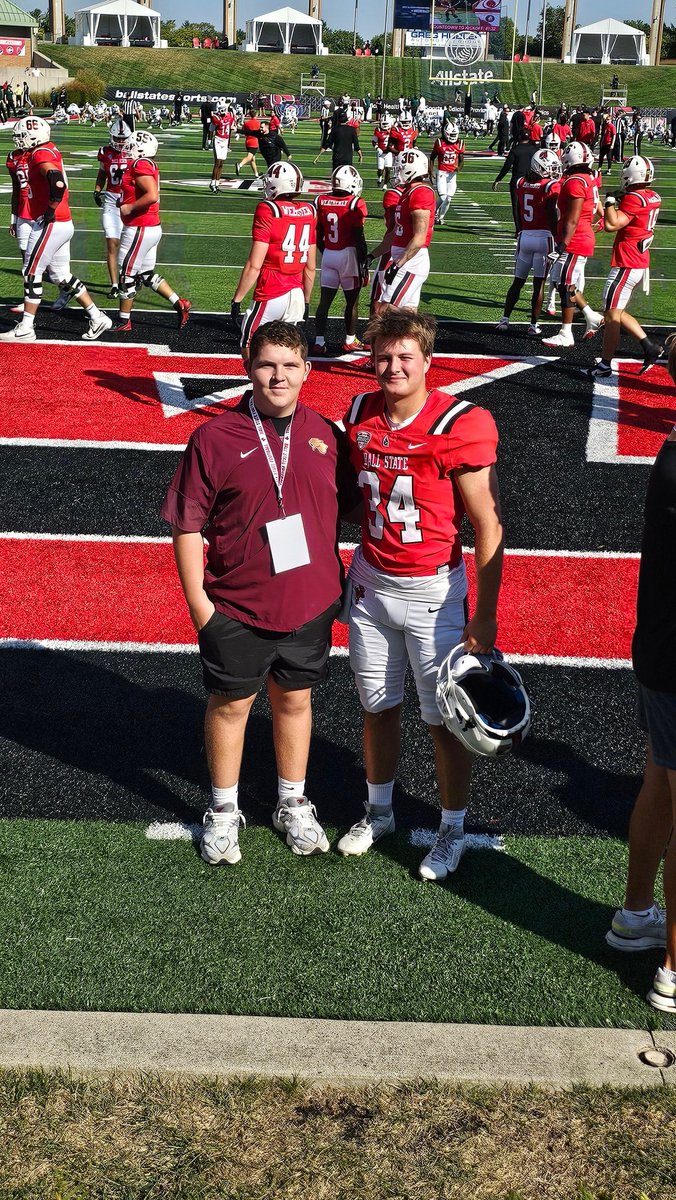 Derek Vickers tweet media