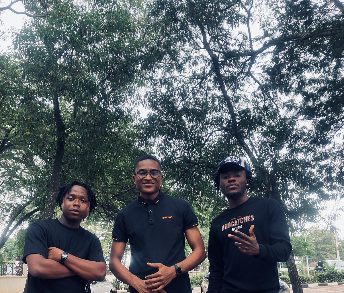 khay_grafix's tweet photo. A great moment with @kyekyeku_tv ❤️ https://t.co/p6B89QkGPG