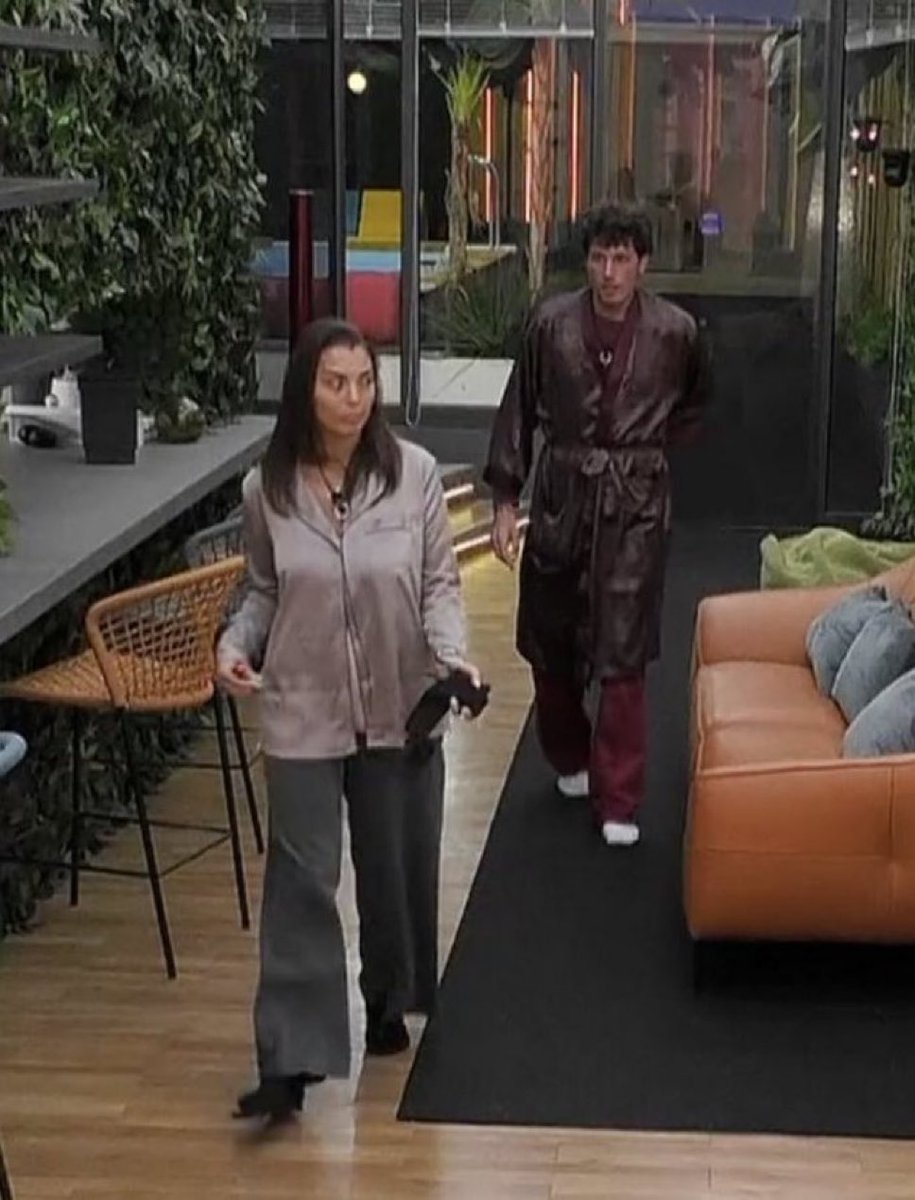 walk him like a dog💜