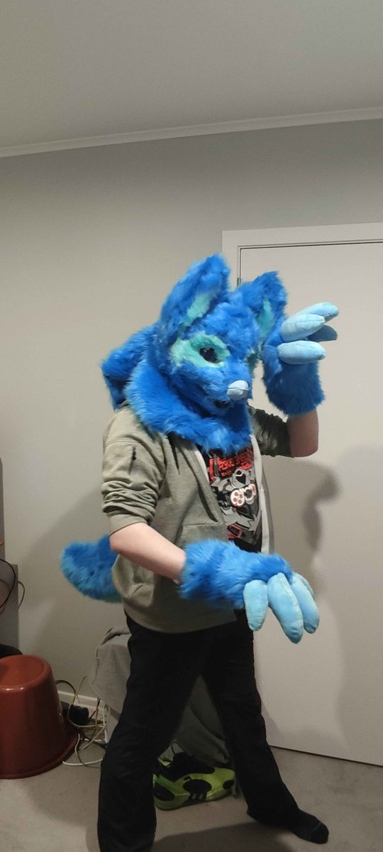 My first fursuit mini partial is done. I'll take more pics of it later.