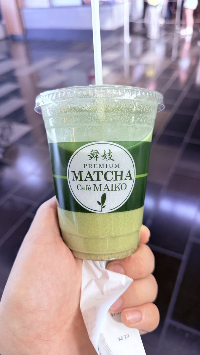 What happened to @MatchaCafeMaiko … went from premium matcha to Starbucks matcha. Look at that grain 🥲

Some of the worst matcha I’ve had. This place use to be insanely good.