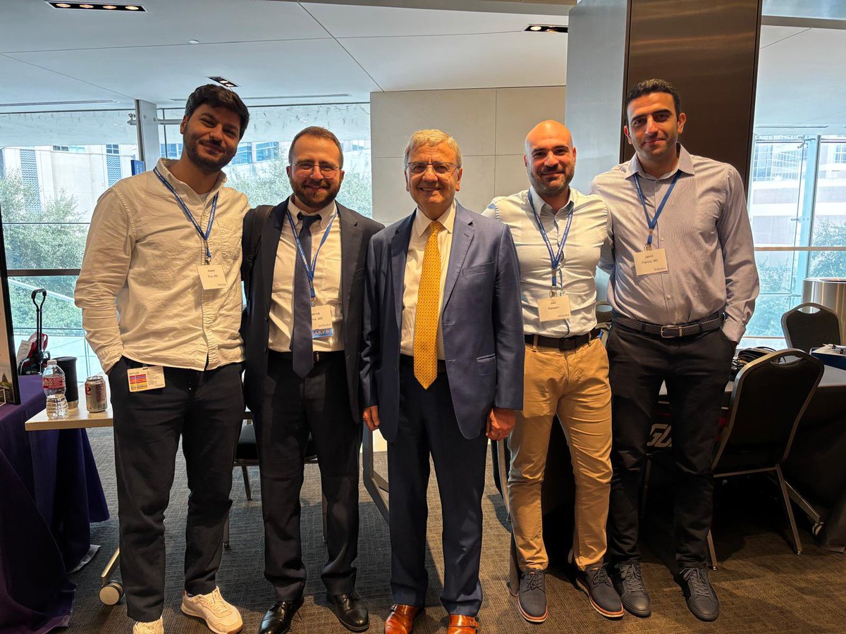 JamilFrancisMD's tweet photo. Lebanese junior cardiologists 🇱🇧, with the world expert of Cardiac Imaging at the CV multimodality imaging symposium @WilliamZoghbi 
@JjeJoseph @SarkisPatrick Jad Kassem @HMethodistCV https://t.co/Xg7cwY5GkB