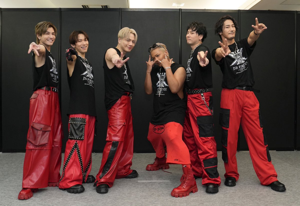 金髪臣ちゃん見れた👱いやカッコ良すぎるって🤦‍♀️💕舞台裏動画では