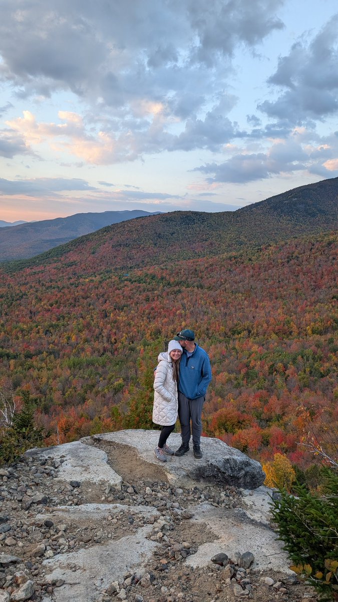 WeatherManFinn's tweet photo. I'm always sad leaving the Adirondacks, but leaving today I was a little extra blue. What an amazing 5 days β°οΈπππ #adk #adkmountains #pureadk #adirondacks #upperrightusa #exploreny #ilovenny #ospreypacks #hiking #ispyny #518wx #lakeplacid #foliage #fall #nylovesfall https://t.co/k6e08Q8Tso