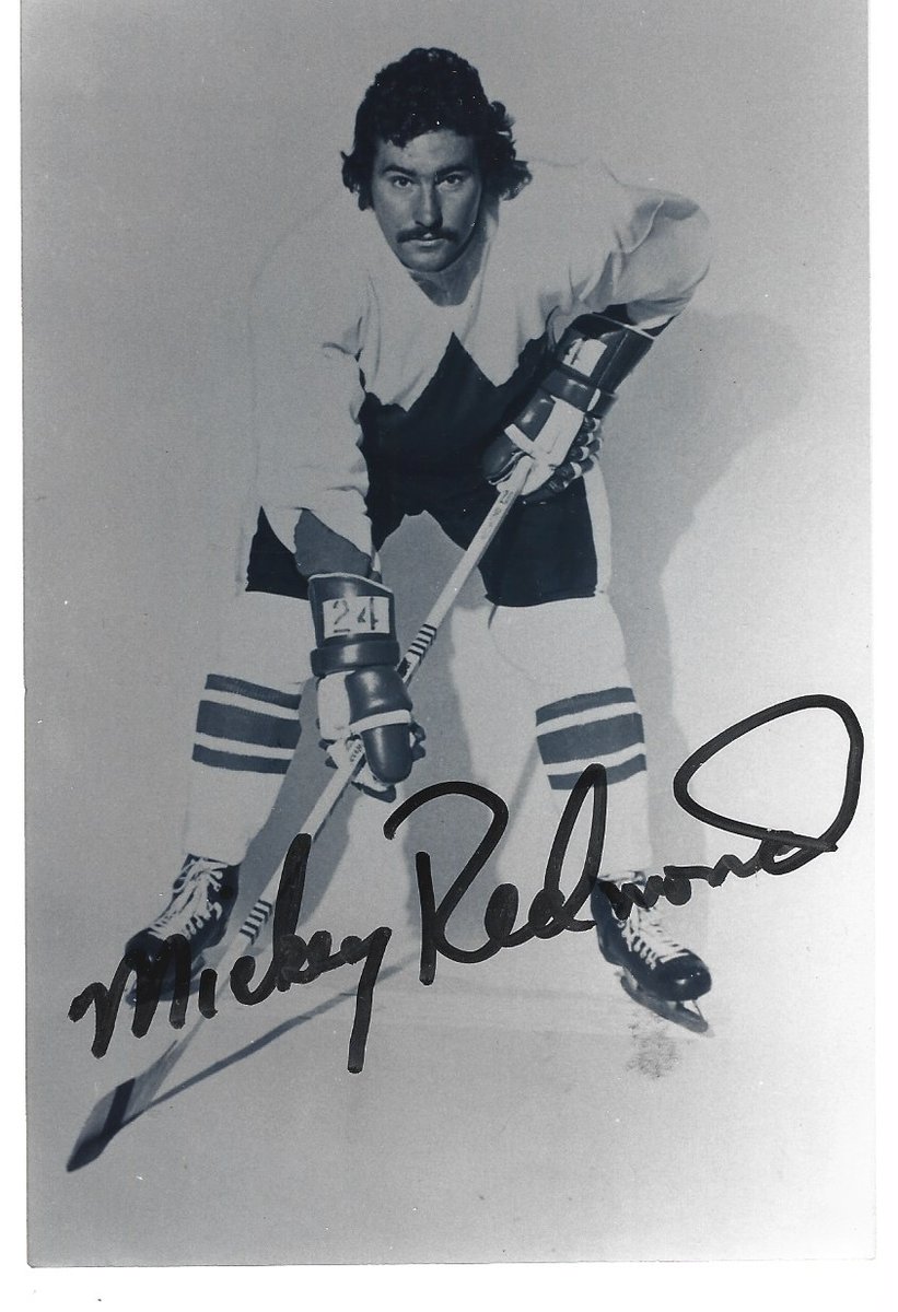 Hockey (and others) Autographs tweet media