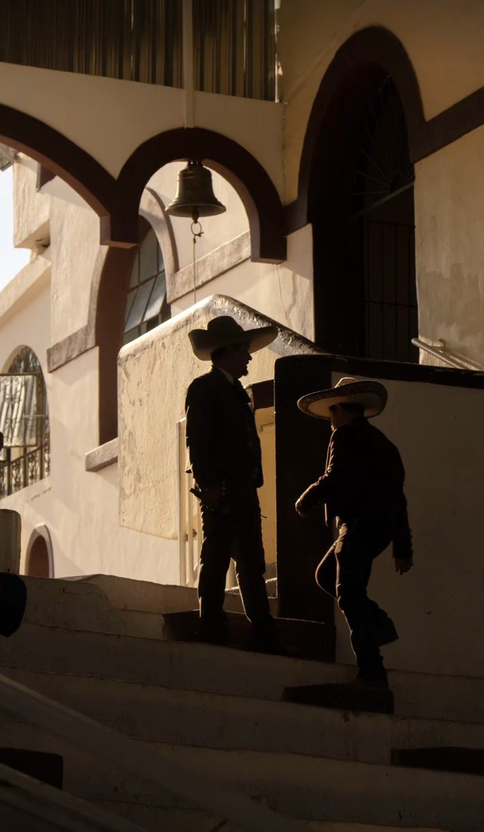 𝕸𝑬𝑿𝑰𝑪𝑨𝑵 𝕲𝑨𝑳𝑳𝑬𝑹𝒀 (@mexicogallery) on Twitter photo 