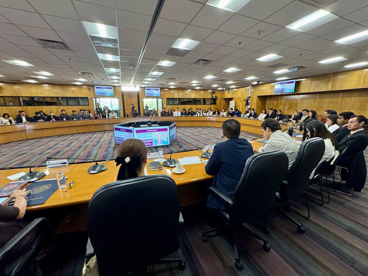 Rodolfo González Valderrama tweet media