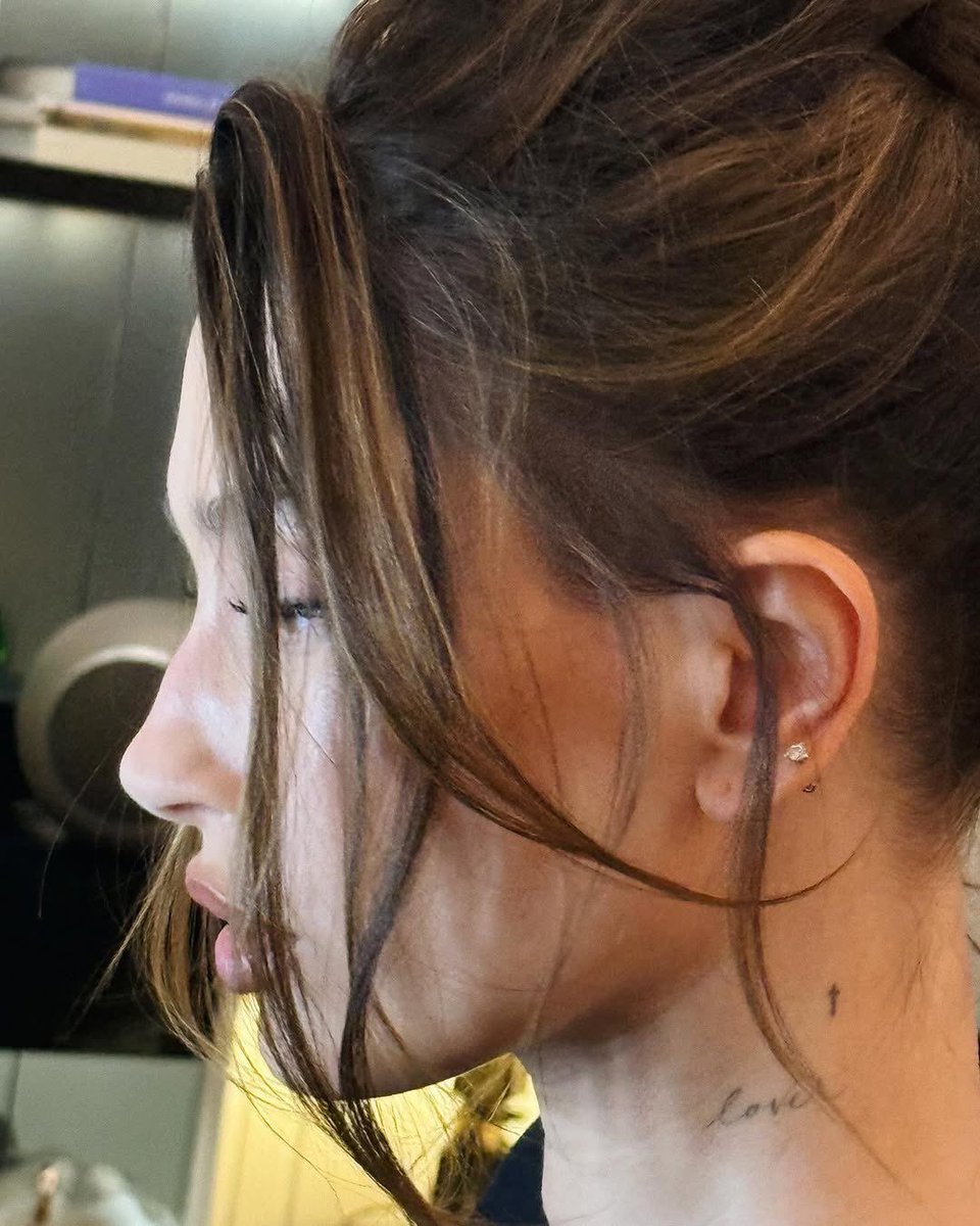 diorsvogue's tweet photo. https://t.co/VOJAsj4nK4