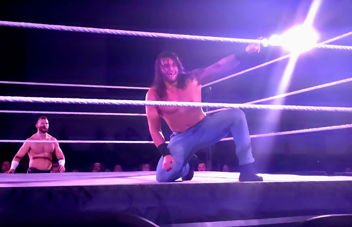 CarlosStoneking's tweet image. #NXTGainesville #WWENXT @ThunderKeck Mr. Hill showing everyone why he's gonna win LFG tonight. Thanks for the awesome show. #toothlessaggression #HillGang