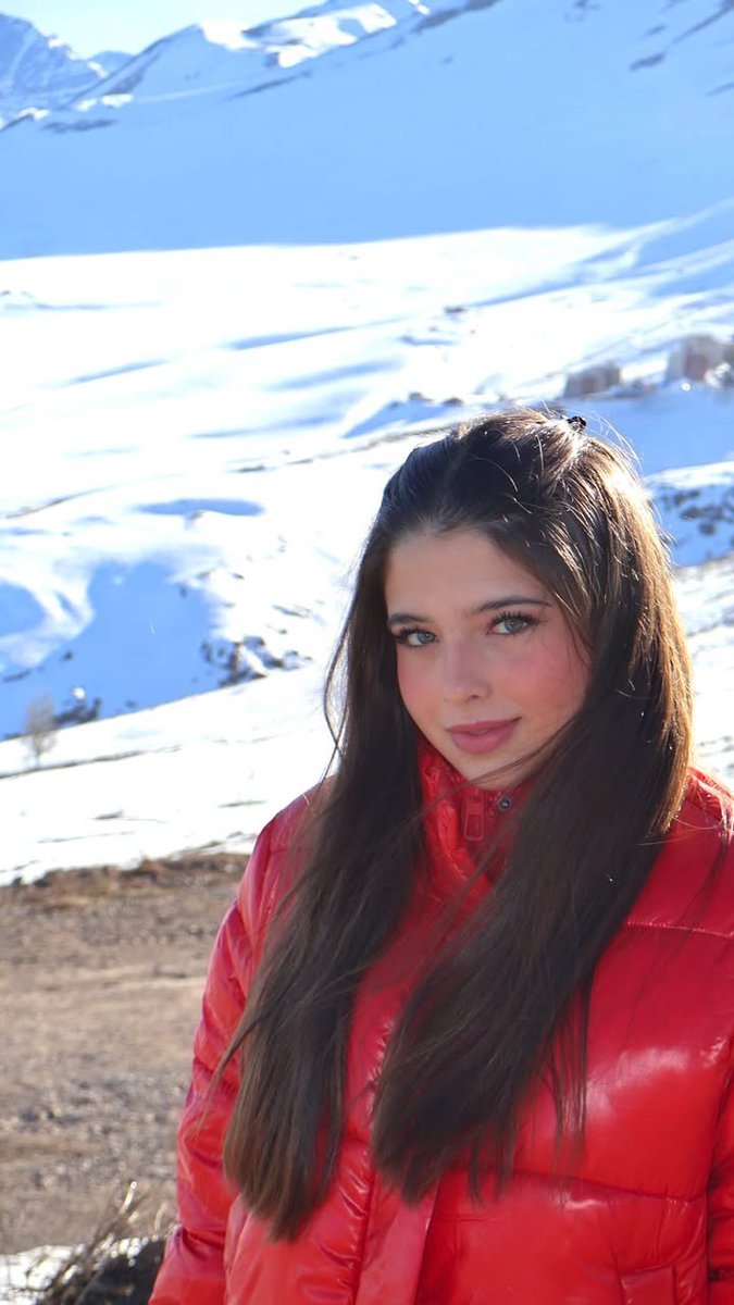 AlloraEverdeen's tweet image. ☃️☃️☃️