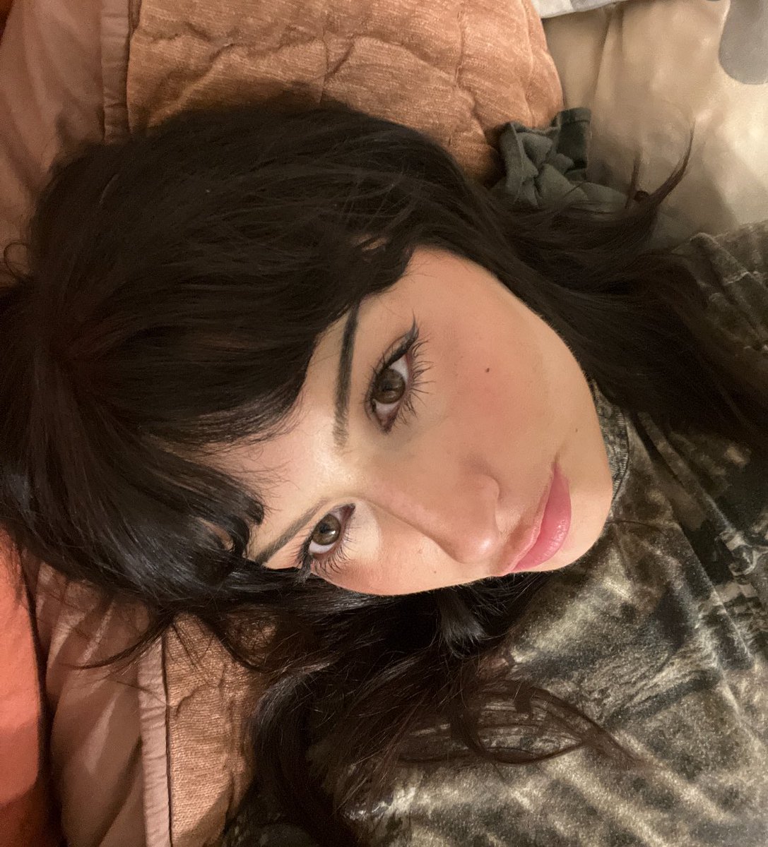 PledgeJones's tweet photo. meow meow meow! https://t.co/XuoMPphOc3