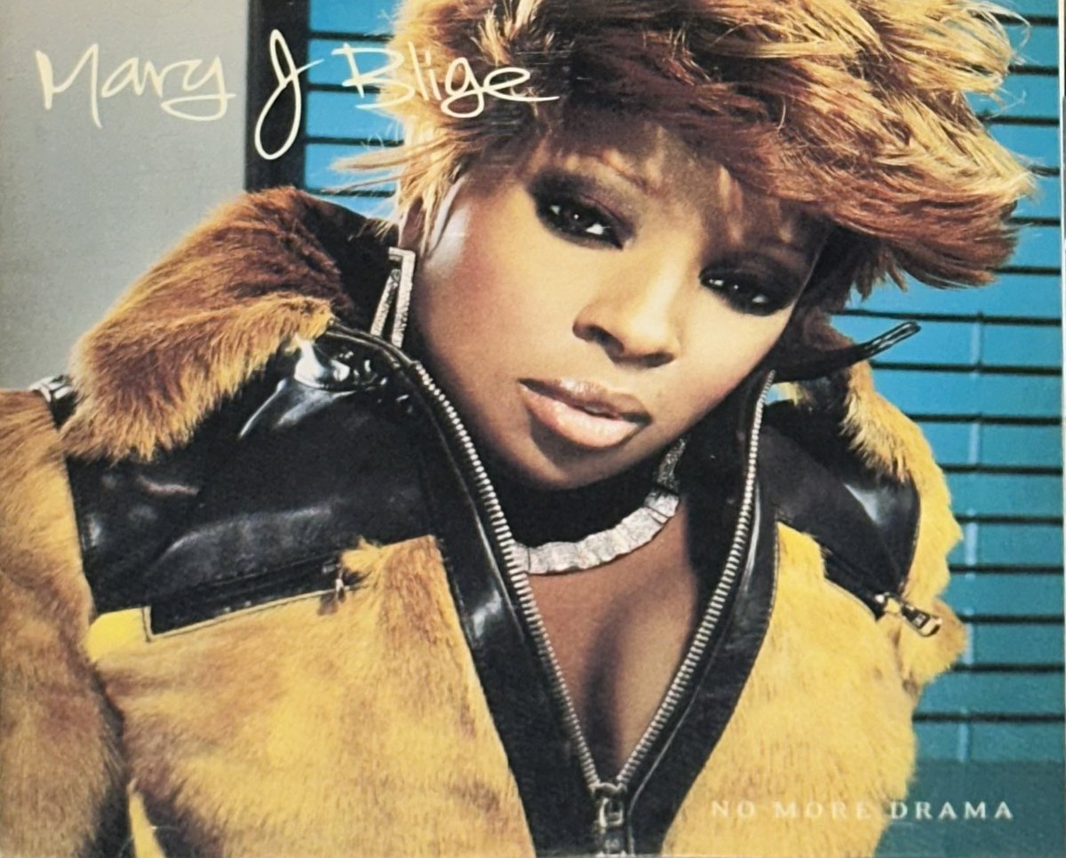 お昼の一枚💿

Queen Of Hip-Hop Soulと呼ばれる
Mary Jane Bligeの5枚目のアルバム

No More Drama／Mary Jane Blige

Dr.Dre節全開のFamily Affair

まさにDivaと呼ぶに相応しい一曲の
No More Drama

No More No More No More
飲もう🍺飲もう😳

youtu.be/znlFu_lemsU?si…

youtu.be/8UAALQBrlvk?si…