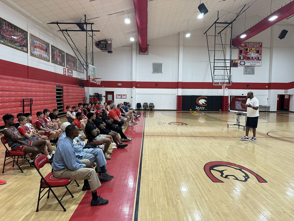 Ethan Bowman tweet media