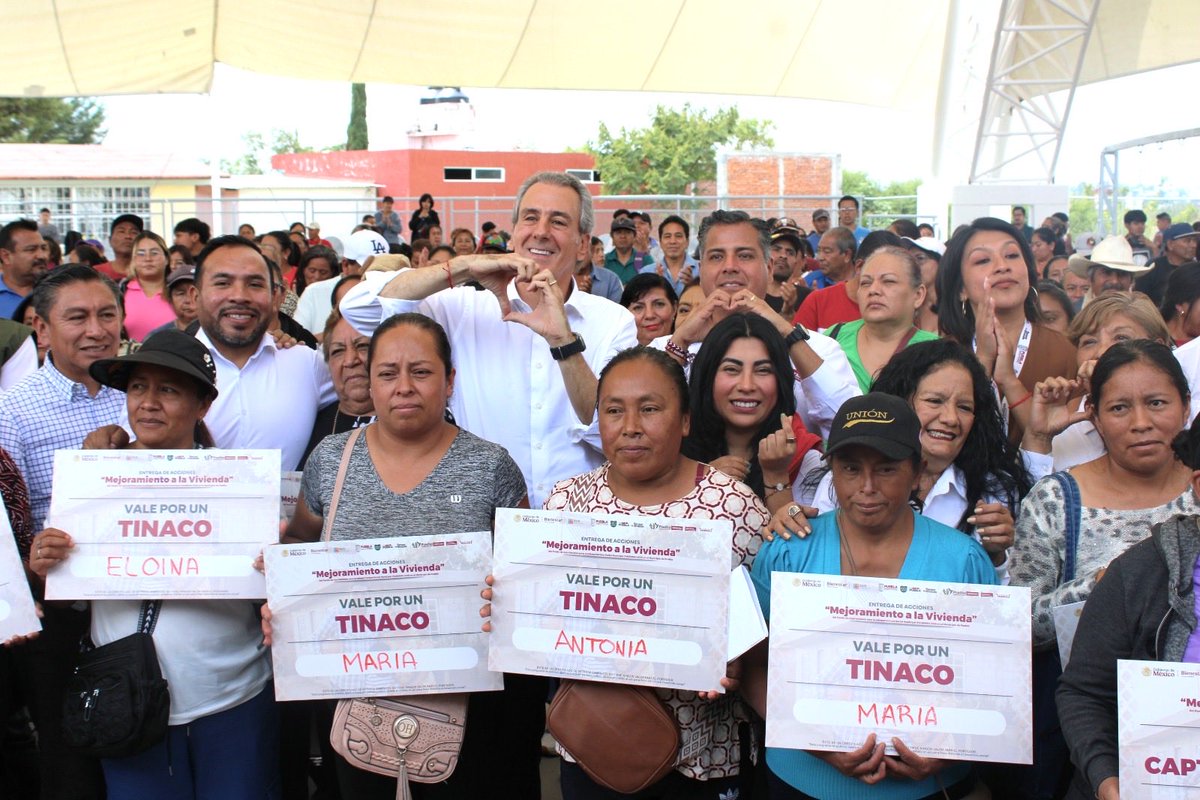 Gobierno Federal y Estatal, en transversalidad con el <a href="/PueblaAyto/">Ayuntamiento de Puebla</a> y <a href="/pepechedrauimx/">Pepe Chedraui 🇲🇽</a>, sumamos  esfuerzos para llevar tecnologías sustentables 🌱 a la Guadalupana: paneles solares, tinacos y captadores de agua que generan ahorro y bienestar a las familias. 💧☀️
