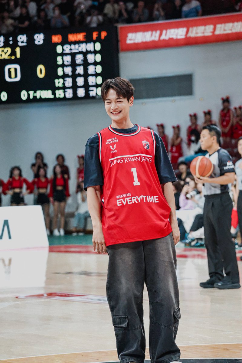 2025.10.04 시투
#샤이니 #민호