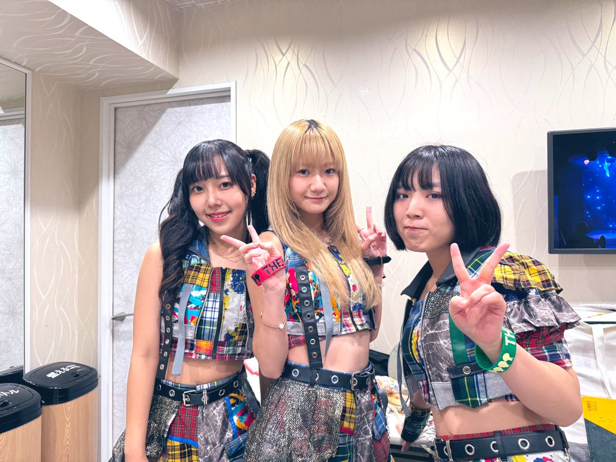 crkokuchi's tweet photo. C&amp;R  in   秋葉原GALAXY

続いての出演者は
THE+BETHさんです！(@THE_BETH_JP )
楽しんでいきましょう！

🎫当日券販売中🎺 https://t.co/QGLulziQBg