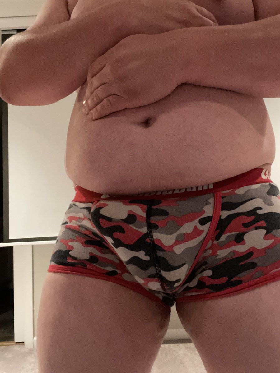 Razor Walf tweet media