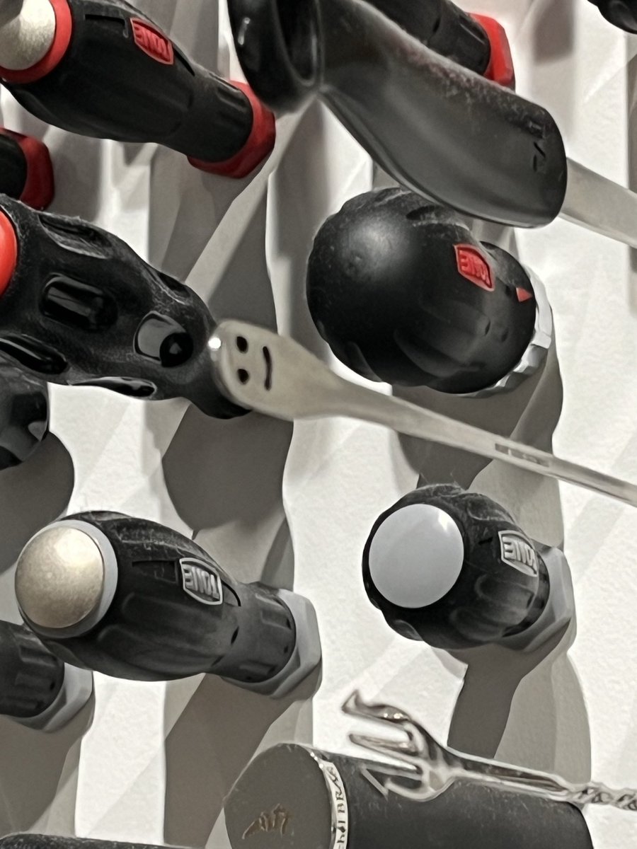 あ展です。デッサン数億年ぶりにしました