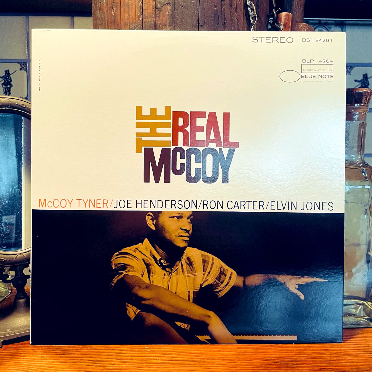 いつか、誰かの耳に届くよう。

今日は
McCoy Tyner "The Real McCoy"
で、スタート。
その、きっかけであれば。

10/5（日）
群馬県高崎市倉賀野町
ジャズ喫茶「蔵人」
13-20時でオープン。

皆様のおかげで、今があります。
いつも、ありがとうございます。
本日も、よろしくお願いします！