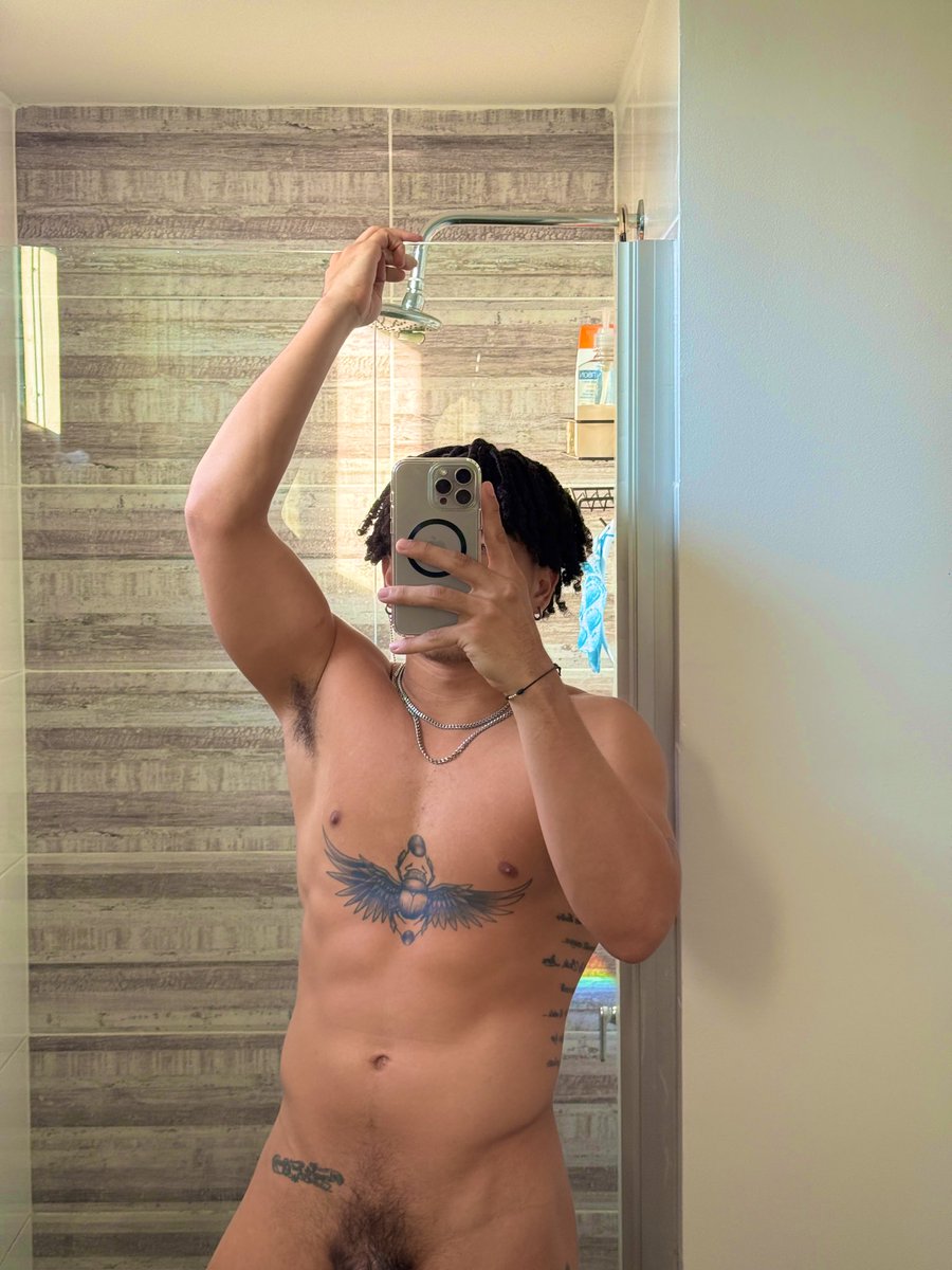 Alejandro. 30k 💎 tweet media