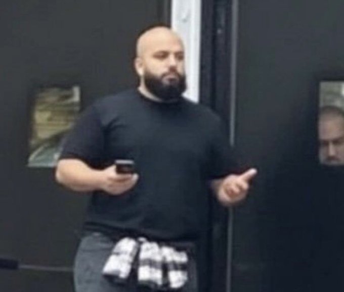 ceanmedia's tweet image. Sometimes, the biggest mystery is the one we’ll never solve. What drives him? We may never know his true motives. 🤔🔍 #Mystery #WhoIsHe #Unsolved