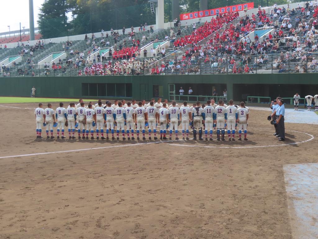 kazo_city_'s tweet image. 秋季埼玉県高等学校野球大会
県営大宮球場 決勝
試合終了 
花咲徳栄3-2浦和学院

花咲徳栄 2年ぶり8度目🏆️
優勝🥇おめでとうございます🎉
浦和学院 準優勝🥈お疲れ様でした
素晴らしいチームでした！