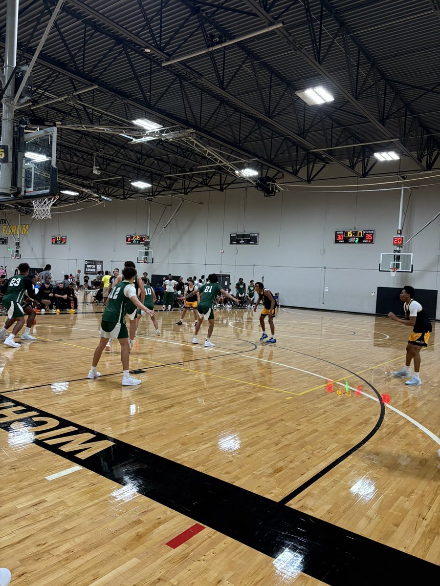 Was great to catch some hoops today at the All-American Jamboree! 🏀🔥

<a href="/coachkennyeddy/">Kenny Eddy</a>
<a href="/huntervaughn_1/">Hunter Vaughn</a>
<a href="/HIzeyahh917/">Izeyah H</a>
<a href="/daseanray/">Dasean</a>
<a href="/GalazkaJack/">Jack Galazka</a>
<a href="/ThADowning/">Austin Downing</a>
<a href="/Jay_Acosta105/">Jay Acosta</a>