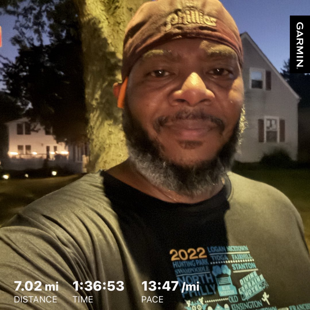 tlaws6's tweet image. 7mi was we are 8 days away from @chicagomarathon 

Let go!
#bighomieonthemove #marathontraining #chicagoorbust
