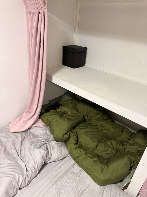 Twitterのコスプレ画像32