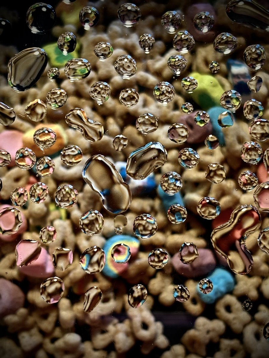 Heart4art15's tweet photo. Water Droplets Macro Photography https://t.co/ApEPRqxbaz
