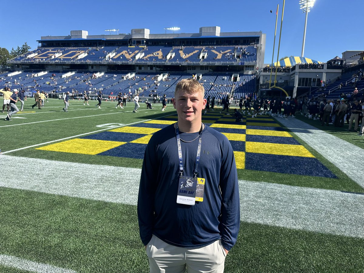 Had a great experience <a href="/NavyFB/">Navy Football</a> this weekend! Thank you <a href="/CoachLaurendine/">Tommy Laurendine</a>  for the invite and can’t wait to be back!