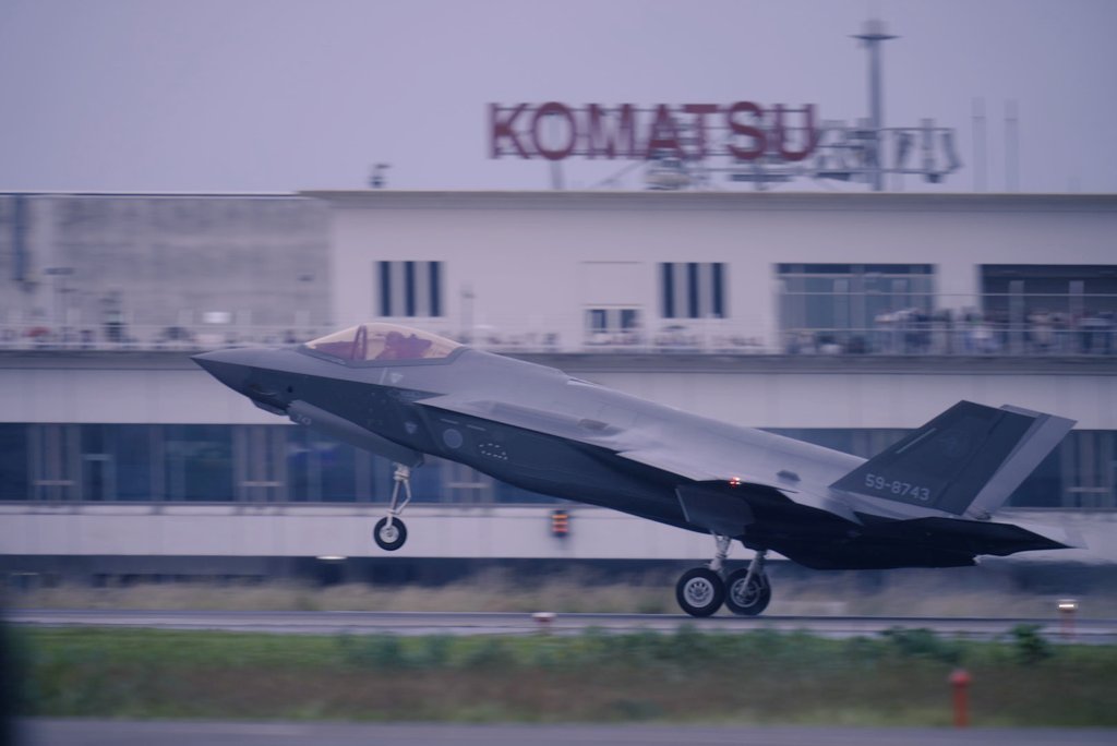 58D6w's tweet image. #小松基地航空祭2025 #F35A