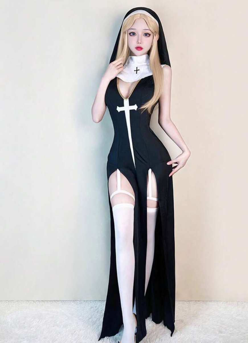 これ届くの楽しみ！超安だったぁ
白ニーソあったっけ…
皆写真楽しみにしててね✨️