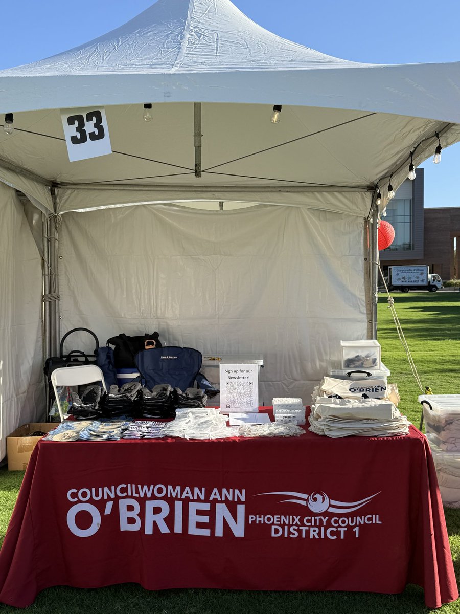 CWAnnOBrien's tweet photo. I hope you’ll join me to celebrate Double Ten Day at @asuwestvalley! 
This free, family-friendly event begins at 6pm and culminates with a fabulous drone light show at 8:45pm. @phoenixsistercities @PHXEconDev https://t.co/HkEocpf7Qc