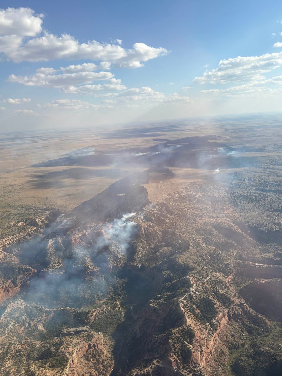 AllHazardsTFS's tweet photo. Update: the #TuleFire in Briscoe County remains an estimated 3,500 acres and 50% contained. Forward progression has been stopped. High winds continue to impact the fire area. #txfire https://t.co/W1JLAz1x40